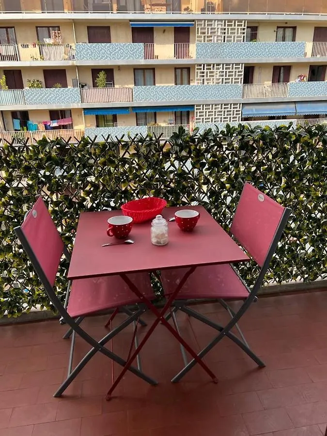 Apartment Marseille, Bel Et Spacieux Appartement De 60M² France