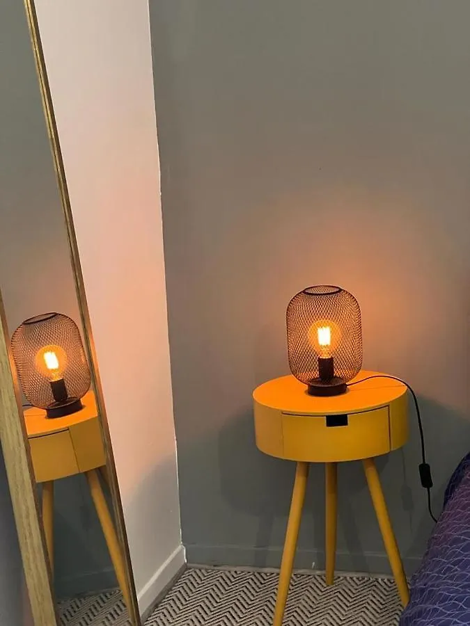 Marseille, Bel Et Spacieux Appartement De 60M² 0*, Marseille