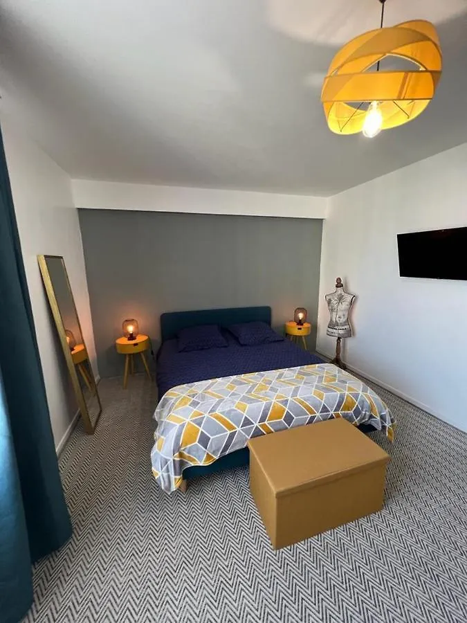 Marseille, Bel Et Spacieux Appartement De 60M²