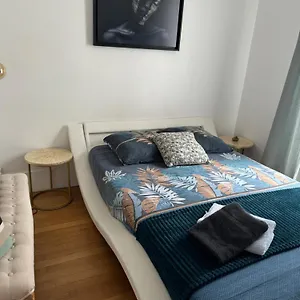 Guest Nearby Champs Elysees Appartement Paris