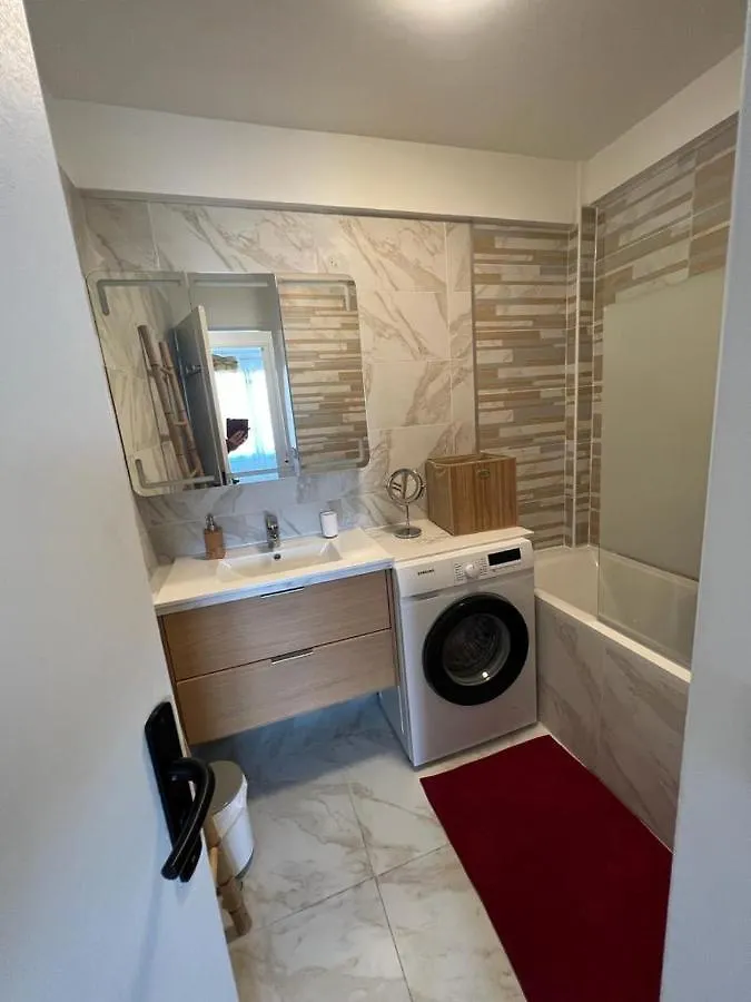 Apartment Marseille, Bel Et Spacieux Appartement De 60M²